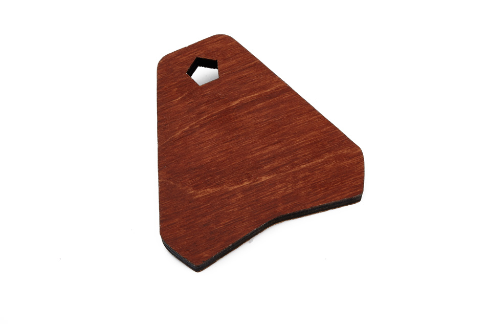 Brelok drewniany Ollobrel 4 - kolor jasny orzech - wym. 69x65mm - BD072