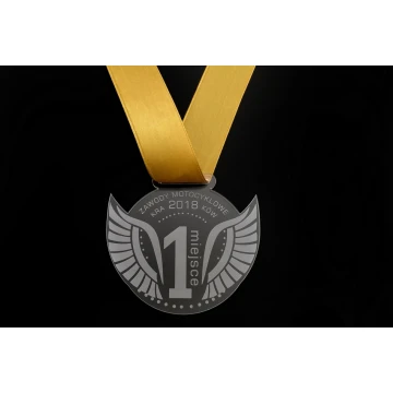 Medal akrylowy grawerowany laserem - wymiary: 82x67mm - gr. 3mm - MGR041
