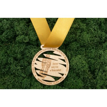 Medal drewniany grawerowany laserem - średnica: 70mm - gr. 3mm - MGR033