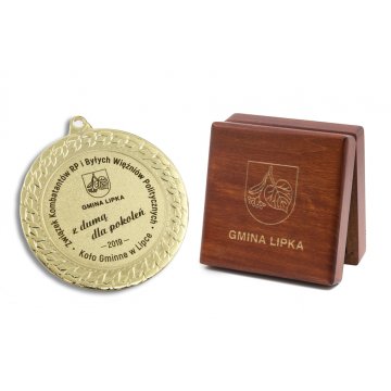 Medal grawerowany w drewnianej kasetce - średnica 70mm - MGR089