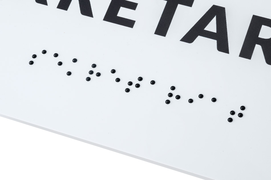 System tabliczek z pismem Braille\'a dla szkół - szatnia - wym. 200x80mm - PCW twarde - DECO WHITE - TAB346