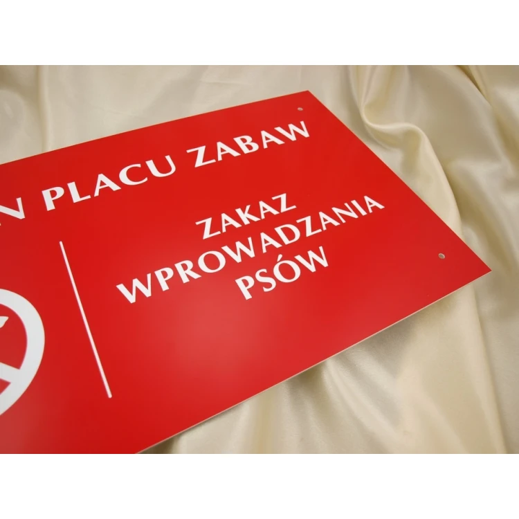 Szyld TEREN PLACU ZABAW ZAKAZ WPROWADZANIA PSÓW - SZ017 - wym. 500x300mm