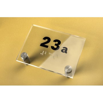  Tabliczka z plexi z dowolną numeracją i pismem Braille'a - wym. 100x70mm - TAB272