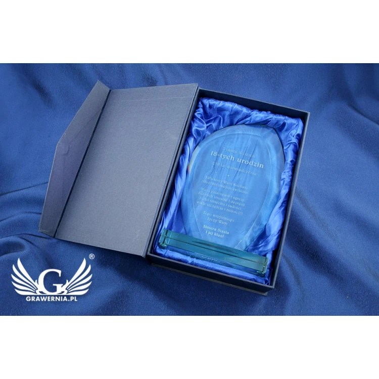 Trofeum szklane w etui - INES