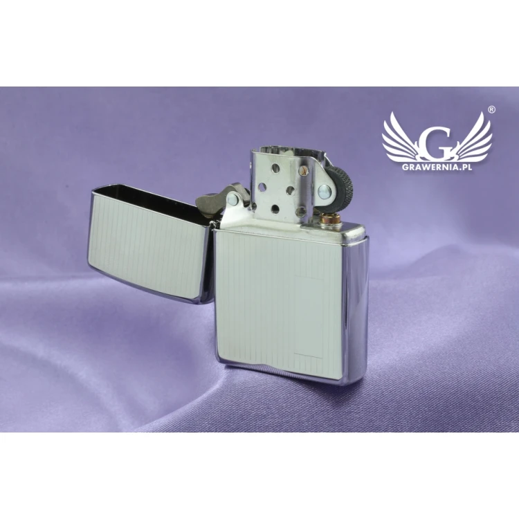 Zapalniczka ZIPPO Engine Turned High Polish Chrome - ZIP013